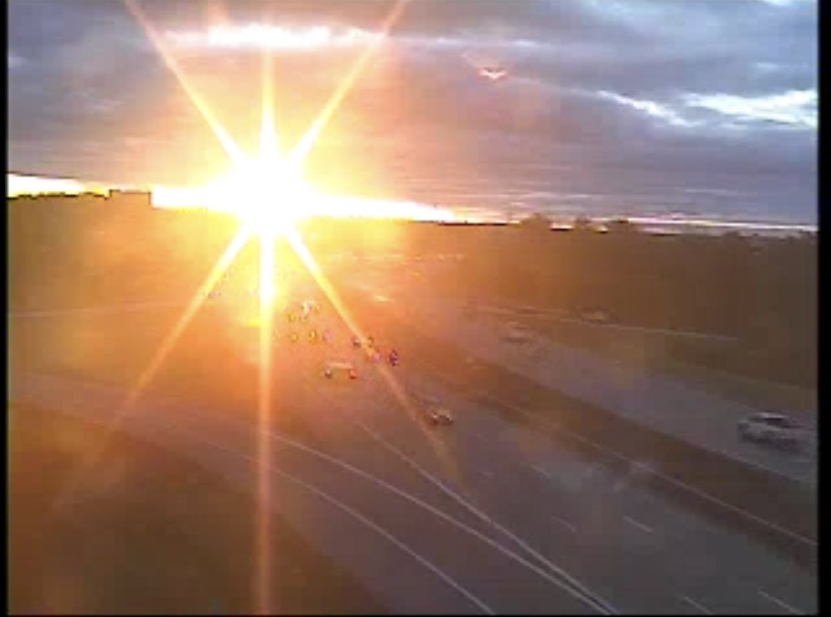 #Traffic: Rollover accident with vehicle in the ditch on the 290 West between Millersport Highway &amp; the 990. Right lane blocked. Expect delays. #TrafficAlert #Buffalo #BuffaloTraffic #Amherst 
<a href="/1065WYRK/">106.5 WYRK</a> <a href="/937WBLK/">Power 93.7 WBLK</a> <a href="/news4buffalo/">News 4 Buffalo</a>