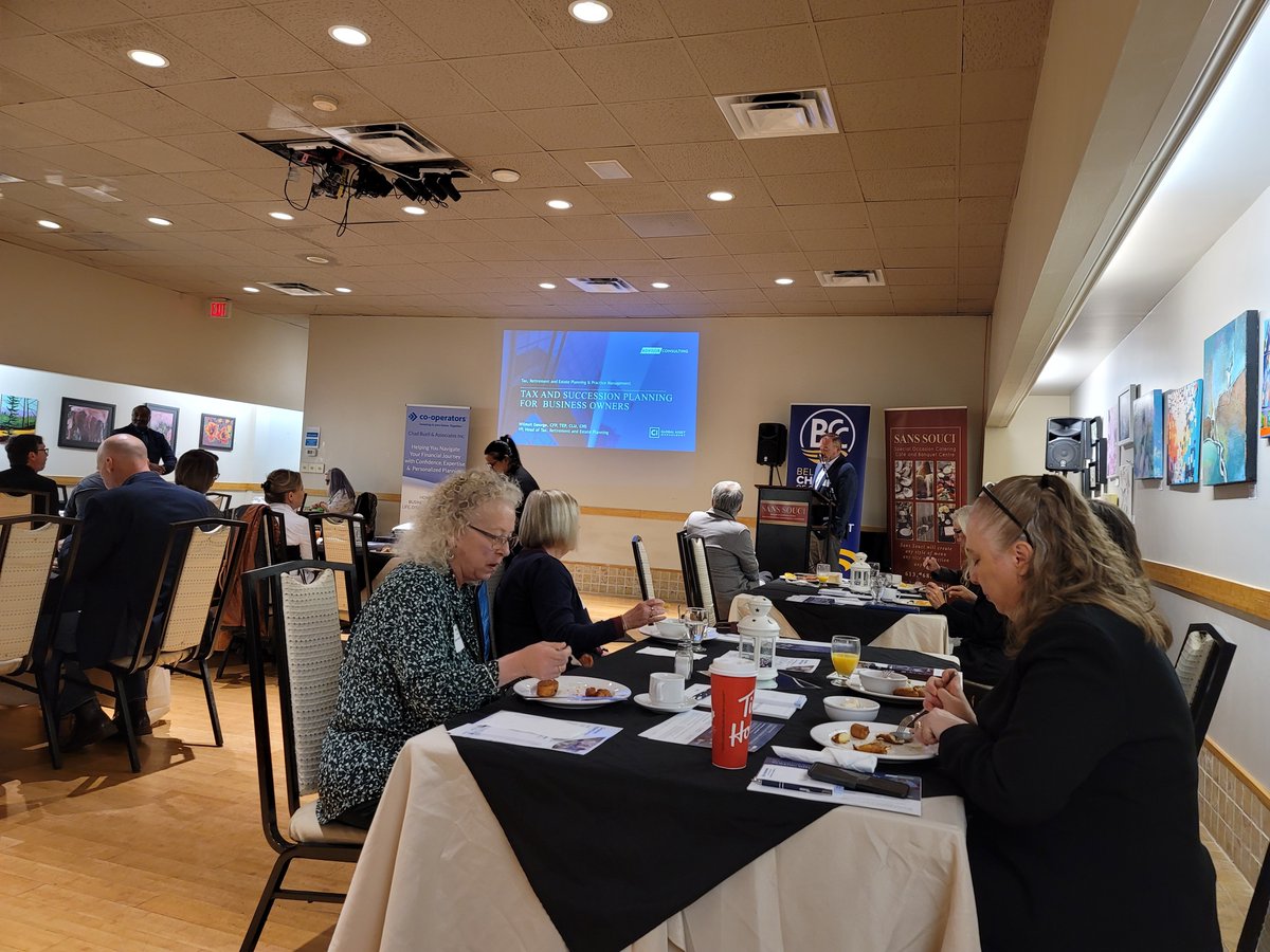 beamerleafs's tweet photo. Great to be back at the Belleville Chamber of Commerce breakfast during small business week! @bcc18 https://t.co/DG8i15JDOG