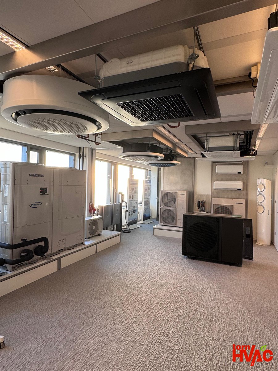 TORNHVAC's tweet photo. @SamsungClimateSolutions @Inovatie @Training @Profesionalism @HVAC @TornHvacSolutions @StayCool @KeepWarm @Craiova @Cluj @Bucuresti https://t.co/2jLmZJG2qh