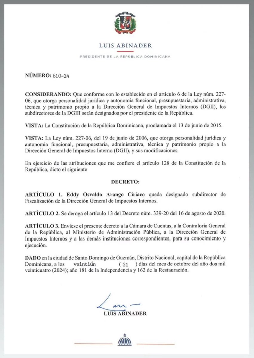 AcAlburquerque's tweet photo. En hora buena @EddyArango tu compromiso y entrega dando frutos. Convencida de que seguirás creciendo y aportando a nuestro país. #GabineteLA @luisabinader @DGii https://t.co/WCfoUWvrpW