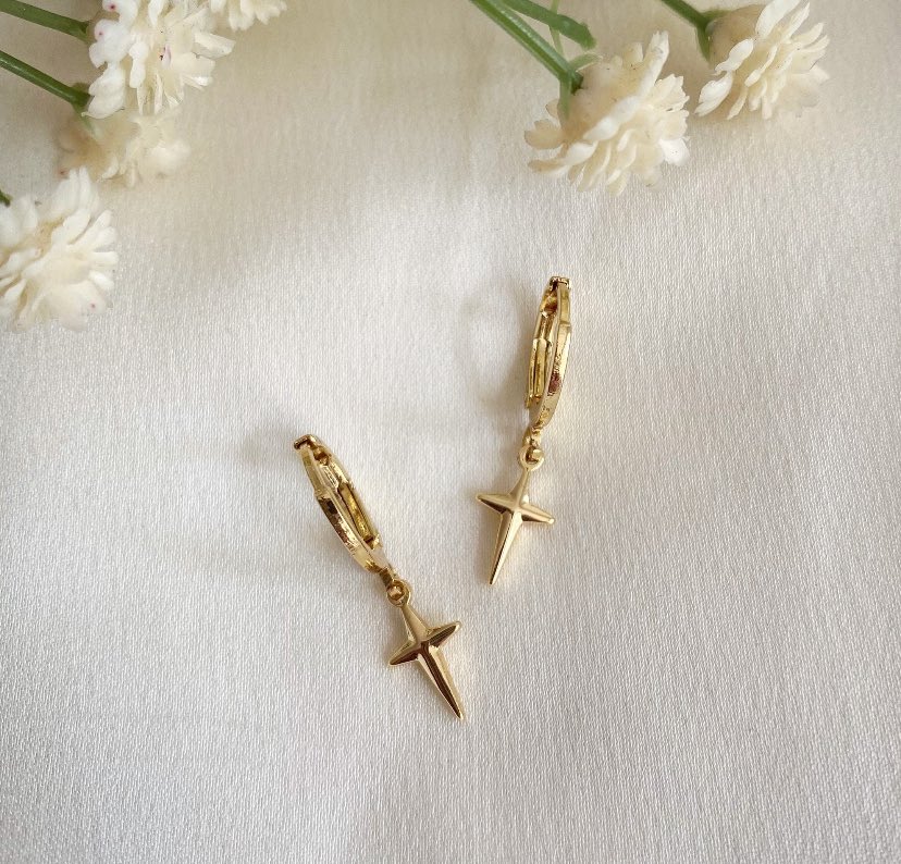 The cross earrings you didn’t know you needed 

We dare you to style them with any outfit ✨

Shop here > tinyurl.com/4wde7zcd

#wisterialondon #huggieearrings #jewellerylover #giftideas
