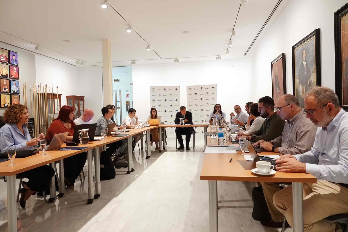 Universidad de Málaga tweet media