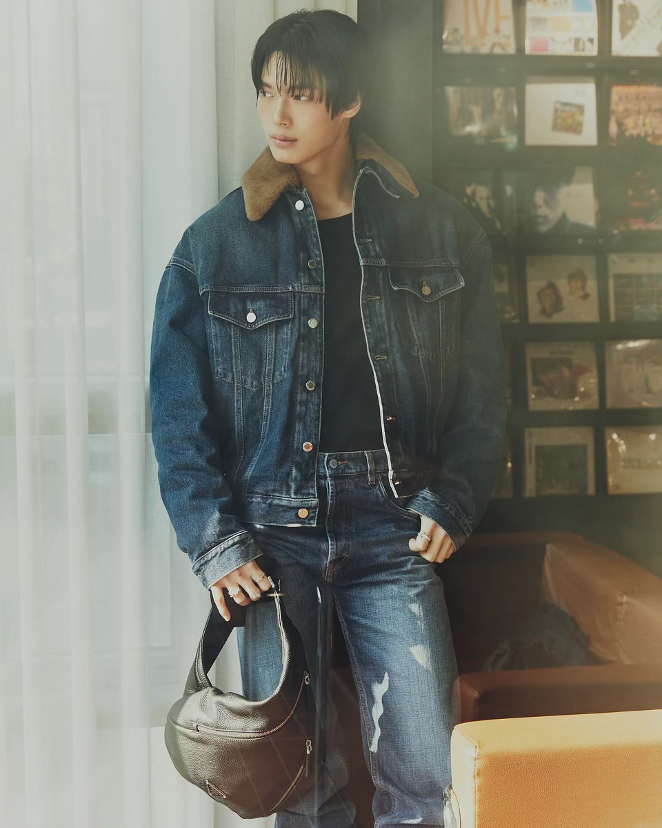 Snowballpower19's tweet photo. โคตรหล่อ โคตรเท่อ่าาา 🔥

BA WIN PRADA SOUND

#Prada #SoundOfPrada
#SoundOfPradaxWin  
#winmetawin @winmetawin https://t.co/vCB0frL0NU