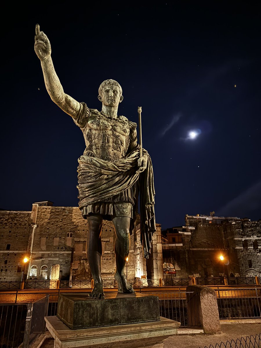 recurrentluigi's tweet image. Rome and The Vatican were incredible. I'll pop in here once a fortnight to pick up messages, in-case any of my friends want to get in touch, and post some pictures; but i'm not reading or hanging out here as it is 99% irredeemable soul killing filth and stupidity. Ciao! ๐