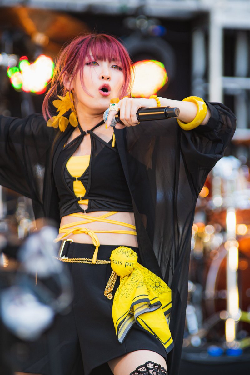 sakacyan1225's tweet image. #ヴォーカルってかっけーなー

#PARADOXX
#AMANE