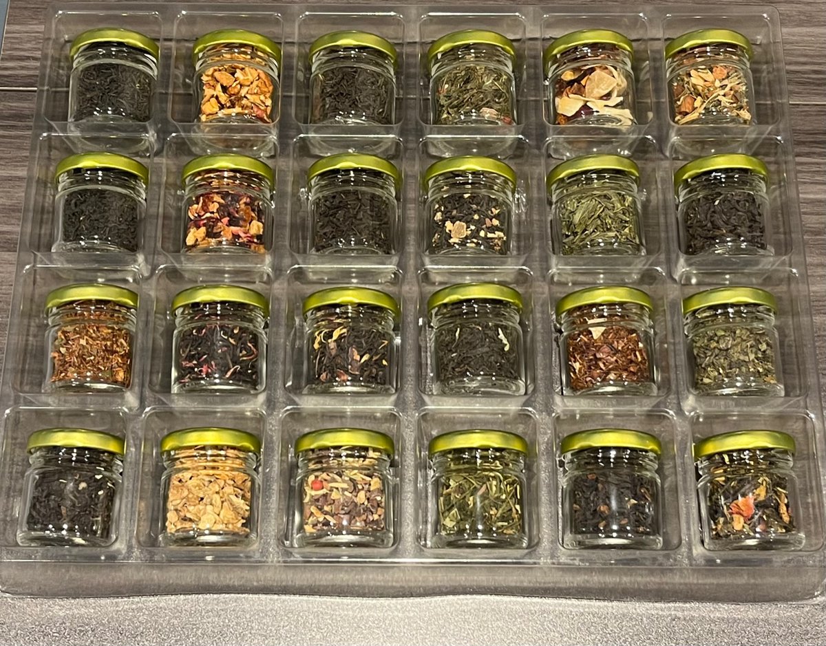 Looking for that really special Advent Calendar for yourself, or a friend or partner? Well, buy our limited edition Tea Advent Calendars.
Our loose leaf tea advent calendar comes complete with 24 jars of tea FOR TWO. 
£44.95 including postage #1pmlunch

carslaketea.co.uk/.../tea-advent…