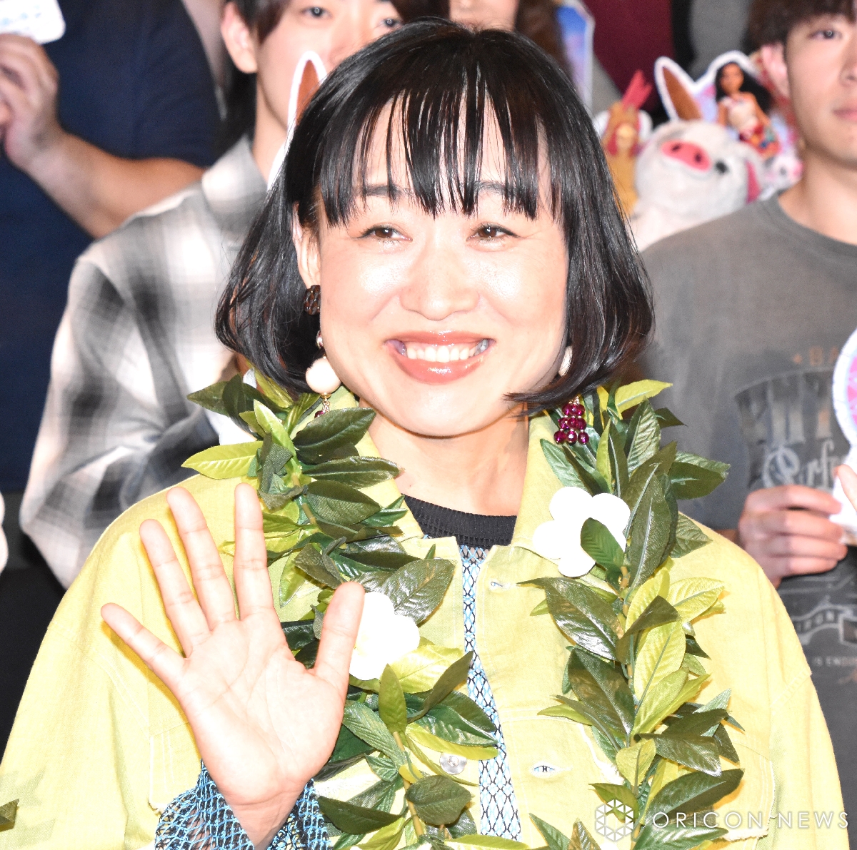 oricon's tweet photo. 南キャンしずちゃん、夫・佐藤達とのラブラブエピソード明かす💕
「よく一緒に映画に行く」🎥
https://t.co/Z7nramdJz1

#しずちゃん #南海キャンディーズ ＃佐々木大光 #7MEN侍 #映画 #モアナ #モアナと伝説の海２ https://t.co/vjJQAIR4rR