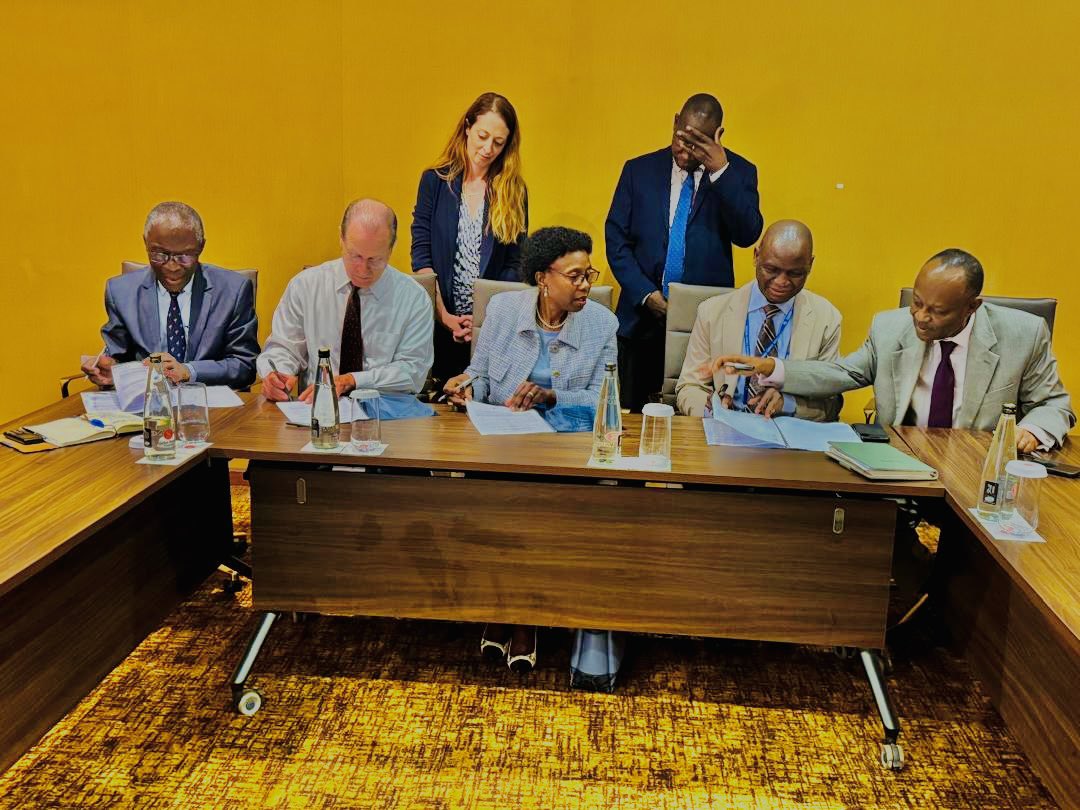 UgandaCancerIns's tweet photo. USA.
This collaboration marks a new era of hope for individuals affected by Sickle Cell Anemia. In pictures @UgandaCancerIns was fully represented by our Executive Director @JacksonOrem . A brighter future begins!
#SickleCellAnemia #GeneTherapy #PartnersForHealth #HopeForACure https://t.co/eN224wGXkx