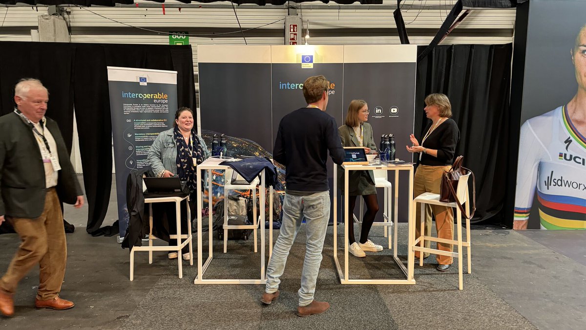 InteroperableEU's tweet photo. There is still time left⏱️to come visit our booth in the #ExpoGent (5A in the event guide)!

Let our team introduce/update you about the #InteroperableEuropeAct🌍 and its impact on the future of #DigitalGovernment. They will gladly do so!😊

#Trefdag24 #Trefdag (@Digi_Vlaanderen) https://t.co/v207eUpiQ0