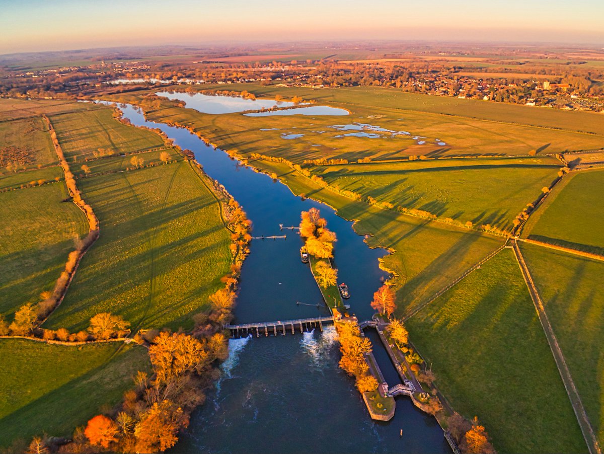 ChiefScienEA's tweet image. Through cross-government research, the @EnvAgency is exploring the development of environmental surveillance methods for #AntimicrobialResistance. Our latest research on #AMR in surface waters will help inform future action.
Read more 👉 environmentagency.blog.gov.uk/2024/10/24/mon…
