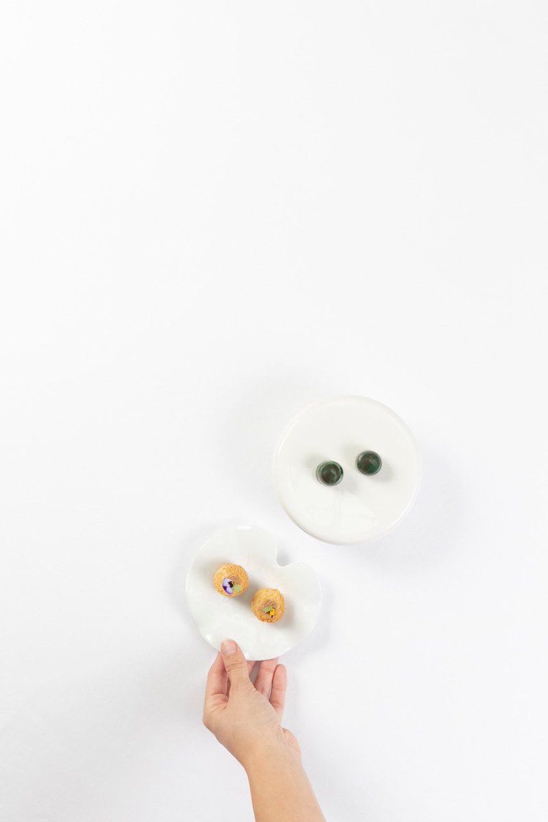 MarcFosh's tweet photo. Nuestros Petits Fours caseros…¿cuál elegirías primero?
#petitsfours #SweetDreams #palmademallorca #mallorca #michelinstar #GuiaMichelin @GuiaMichelin_ES #baleares #Spain #solesrepsol @GuiaRepsol https://t.co/q4zPWflggq
