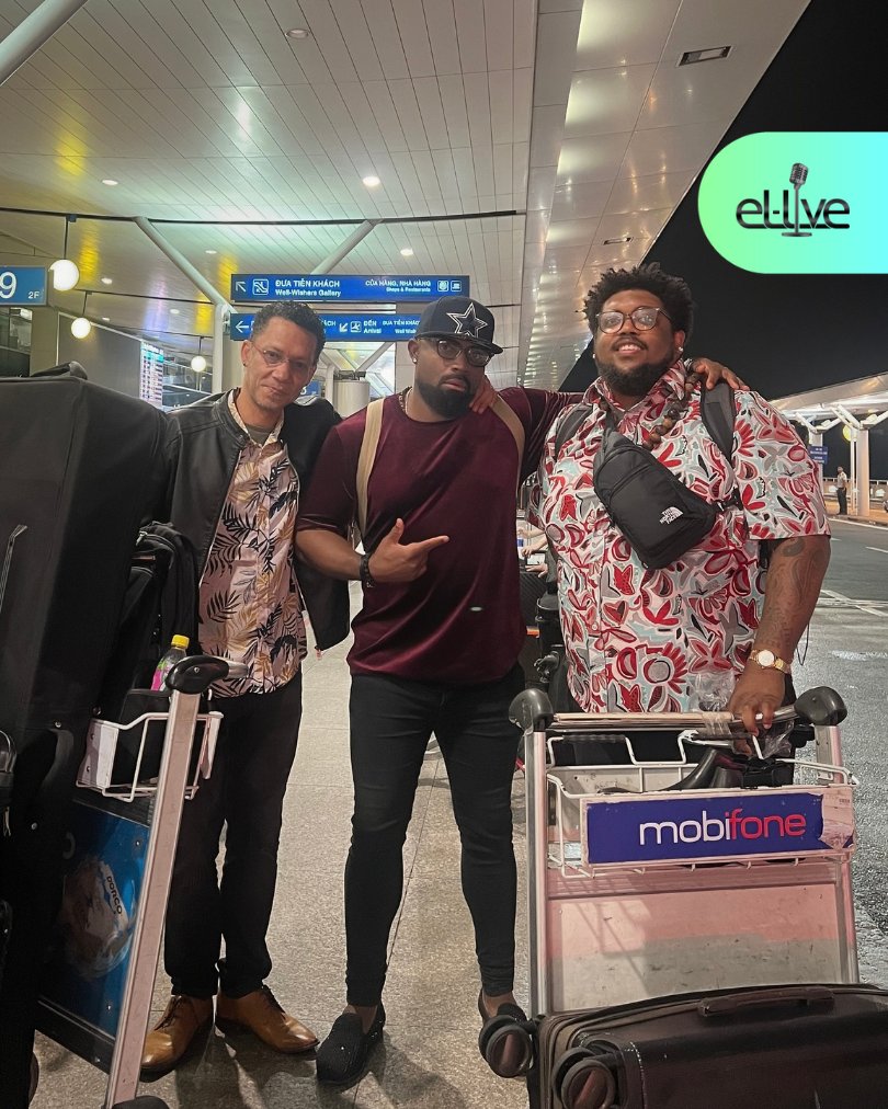ellivebands's tweet photo. 🇻🇳✨ Vietnam was incredible! Next stop: Bangkok!
A few days of rehearsals and sound checks, and we’re ready to bring the music to life. Stay tuned for the big performance! 🇹🇭
🔗https://t.co/MYVLzwT7Gg
#elliveProductions #gigforlife #LuxBand #Rehearsals #LiveMusic https://t.co/hTnlcJweEZ