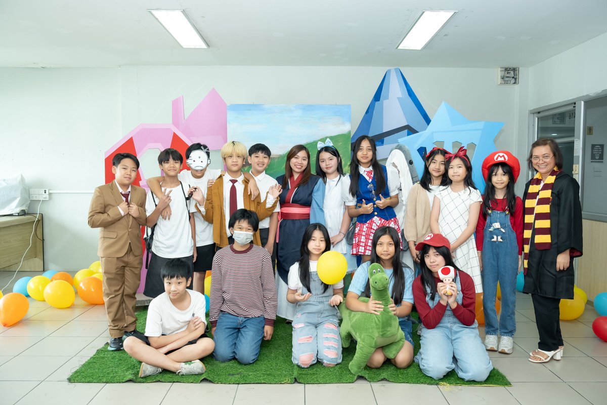 KPIS Secondary Literacy Day 2024 was a blast! From role-playing with ChatGPT to creating comics &amp; a literary quiz, students had a day full of creativity &amp; learning. 📚✨ Plus, our Book Fair &amp; costume contest were huge hits! #KPIS