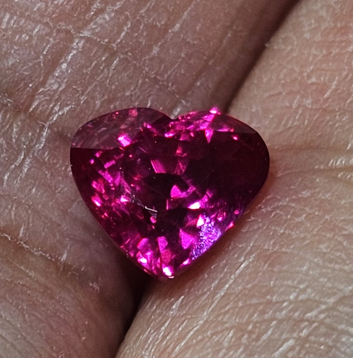 루비지인 tweet media