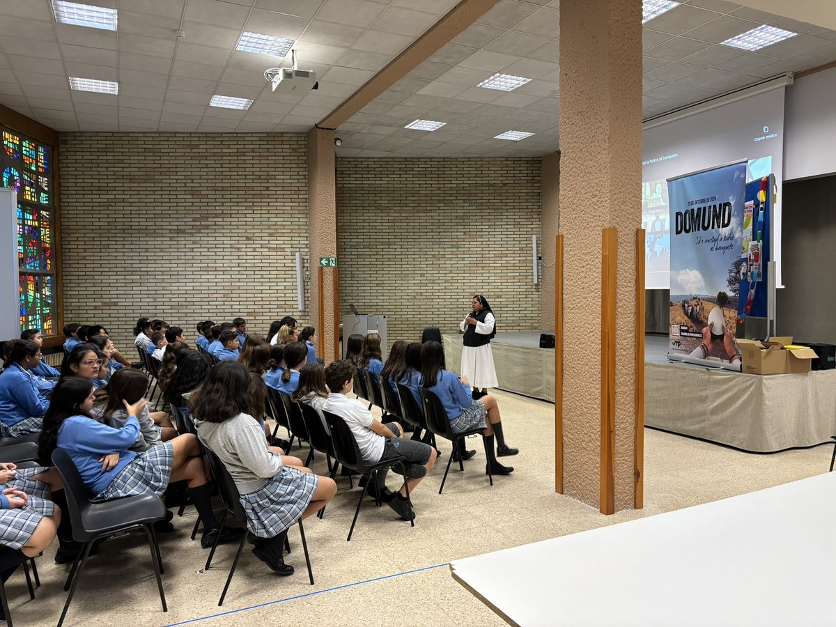 MisionesNavarra's tweet photo. Seguimos con la animación en coles de Navarra, en el mes misionero, porque #Domund2024 es todo el año. Si… si, has leído bien: es todo el año. Así que estás a tiempo de orar por ellos y colaborar con la misión!! https://t.co/jMlyNFCpmG BIZUM 00685 https://t.co/38BGpxIZHB