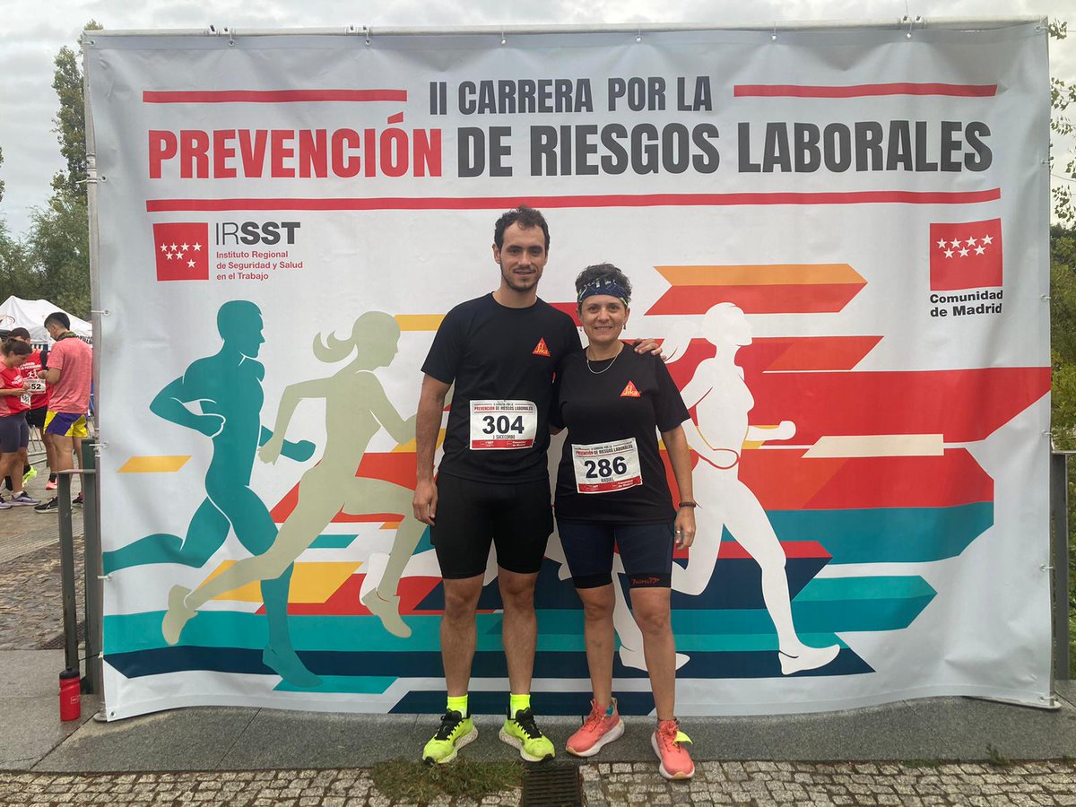 SikaSpain's tweet photo. Aprovechando que estamos en la Semana Europea para la Seguridad y Salud en el Trabajo #EUhealthyworkplaces compartimos con vosotros fotos de la participación de nuestros compañeros Raquel y Jorge en la II Carrera por la #PRL organizada por la Comunidad de Madrid y el #IRSST https://t.co/iNMcdRFZKL