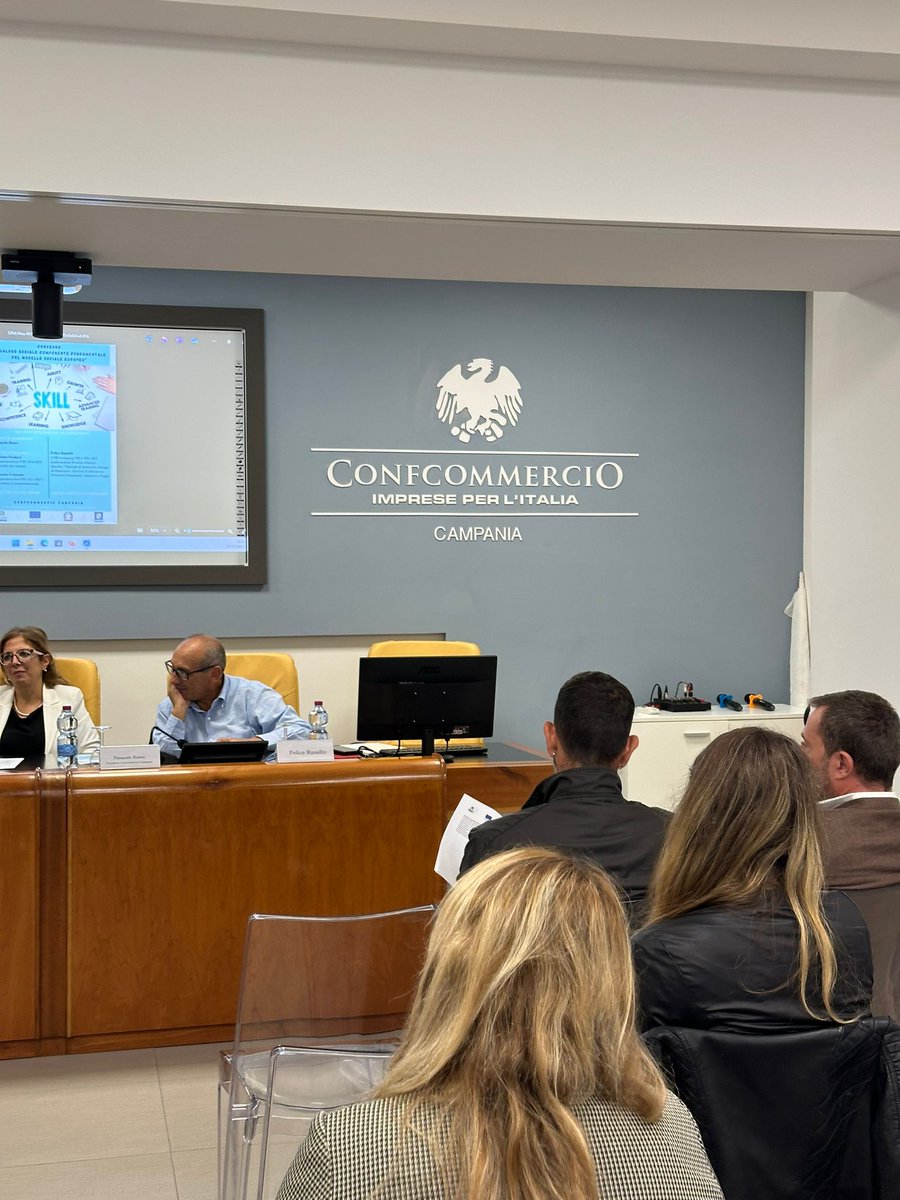 <a href="/ClaaiCampania/">Claai Campania</a>, <a href="/ConfcommercioC/">Confcommercio Campania</a>, Confapi e le altre associazioni di categoria insieme per rafforzare il dialogo sociale al fine di ottimizzare l'impiego delle risorse europee nel soddisfare i REALI fabbisogni delle imprese del territorio <a href="/PES_CoR/">PES Group | European Committee of the Regions</a>