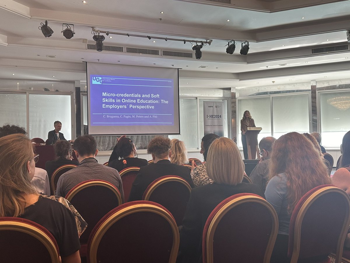 pastorams's tweet photo. At @EADTU annual conference, Carmen Pagés shares the research done on microcredentials and soft skills by her and colleagues at @UOCuniversitat including our #rectorUOC @afitob https://t.co/9xSaEQwwJX