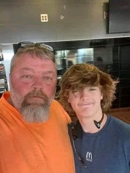 fopminui's tweet image. &quot;I want to brag on this young man named Hayden working at McDonald’s at exit 8 on 25E near i81.  I stopped in there for a quick bite to eat on my way home. I ordered and used my card. My card would not work for nothing. My total was 8 bucks. Before I realized it the cashier…