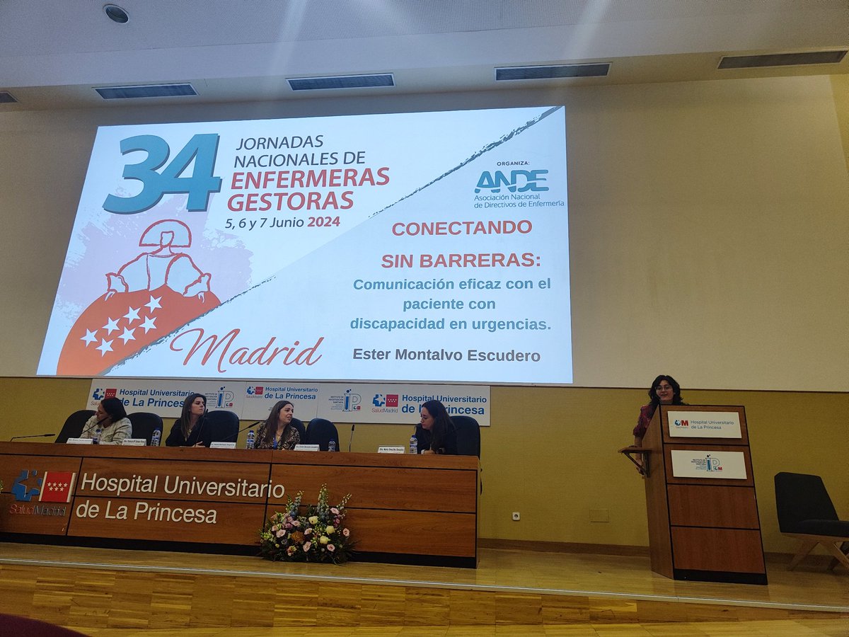 Continua la Mesa 1 #IIIJornadaHLPR Interviniente:

🗣️ Dña. Esther Montalvo Escudero. Enfermera de Urgencias del #HULPR
 
🔹"Manejo del déficit sensorial para la comunicación y el entorno"🔹

#IIIJornadaHLPR#ComisionCuidados#Enfermeria#Fisioterapia#TMSCAE