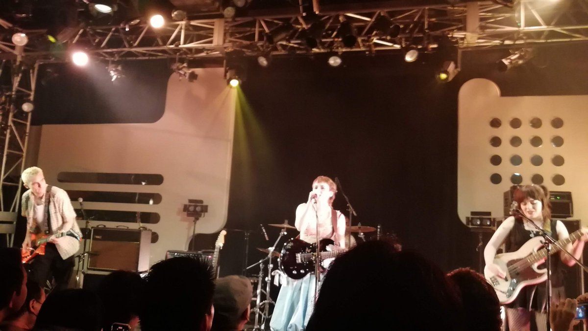 4289Udagawa's tweet image. 昨夜のNewDadの初来日公演の余韻に浸っています。
今年はフジもナイネ枠で終わってしまったけど昨日の貴重な単独公演を観られてよかったでした✨
昨日にタイムスリップしたいね😭
今夜の大阪公演を観に行かれる方は楽しんで下さい👍
#NewDad