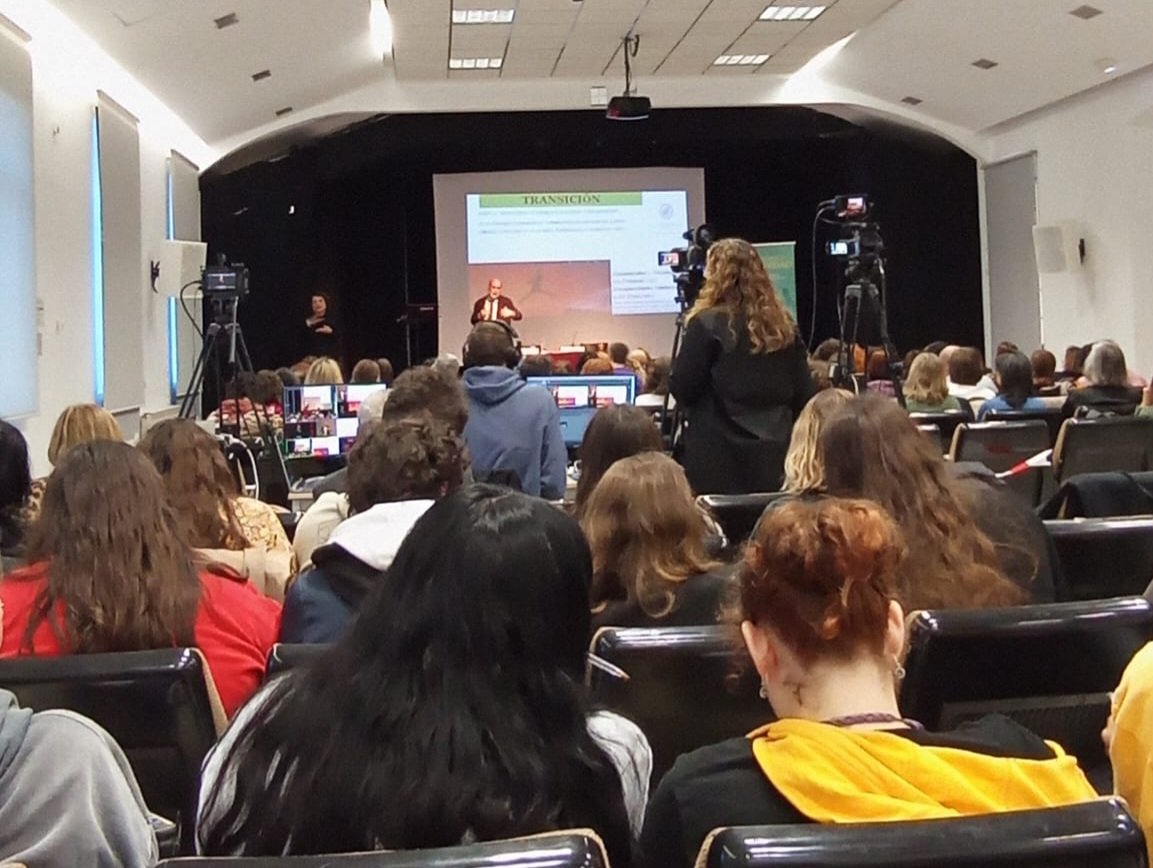 Asociación Fraternidad (@fraternidadasoc) on Twitter photo Y también estamos en #Gijón, en la I Jornada Municipal "Discapacidad en Comunidad", organizada por <a href="/GijonSocial/">Gijon Social (Cuenta Desactivada Temporalmente)</a> <a href="/gijon/">Gijón/Xixón</a> y en la que colabora <a href="/plenasturias/">Plena inclusión Asturias</a> Y también estamos en #Gijón, en la I Jornada Municipal "Discapacidad en Comunidad", organizada por <a href="/GijonSocial/">Gijon Social (Cuenta Desactivada Temporalmente)</a> <a href="/gijon/">Gijón/Xixón</a> y en la que colabora <a href="/plenasturias/">Plena inclusión Asturias</a>