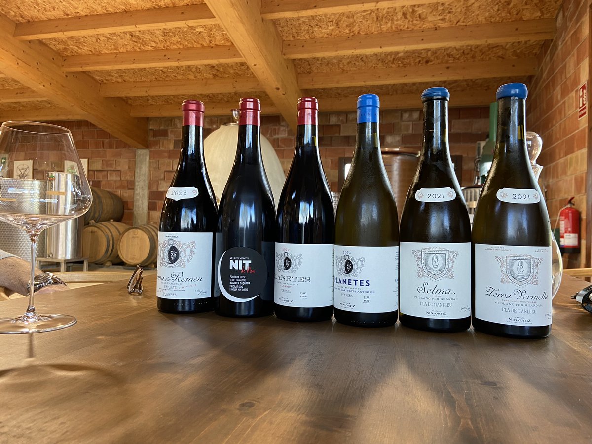 An amazing #winetour with <a href="/WaudWines/">Waud Wines</a> in #Priorat #Spain visiting <a href="/CellerNinOrtiz/">Celler Nin Ortiz</a> <a href="/CellerClosPons/">Celler Clos Pons</a> <a href="/PerinetWinery/">Perinet</a>