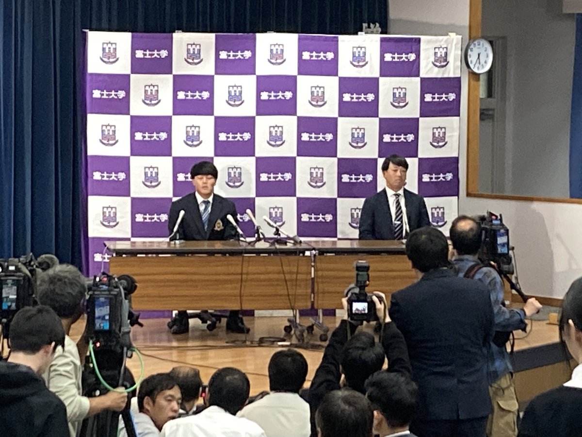 fujidai_jimu's tweet image. 麦谷祐介
オリックスドラフト1位‼️
#富士大　#富士大学