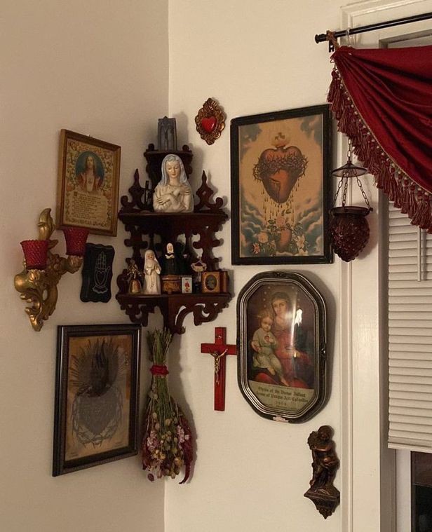 ♱ kathy ୭ৎ (@catholicloverr) on Twitter photo 