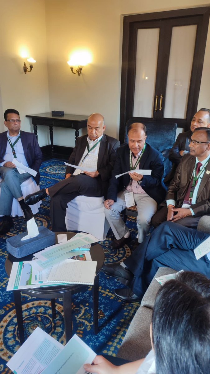 ClimaComms's tweet image. 📌🇳🇵Happening now: Developing narratives &amp;amp; #communications around inclusive #climate #insurance solutions.

Our climate 2.0 at ICIII in #Nepal