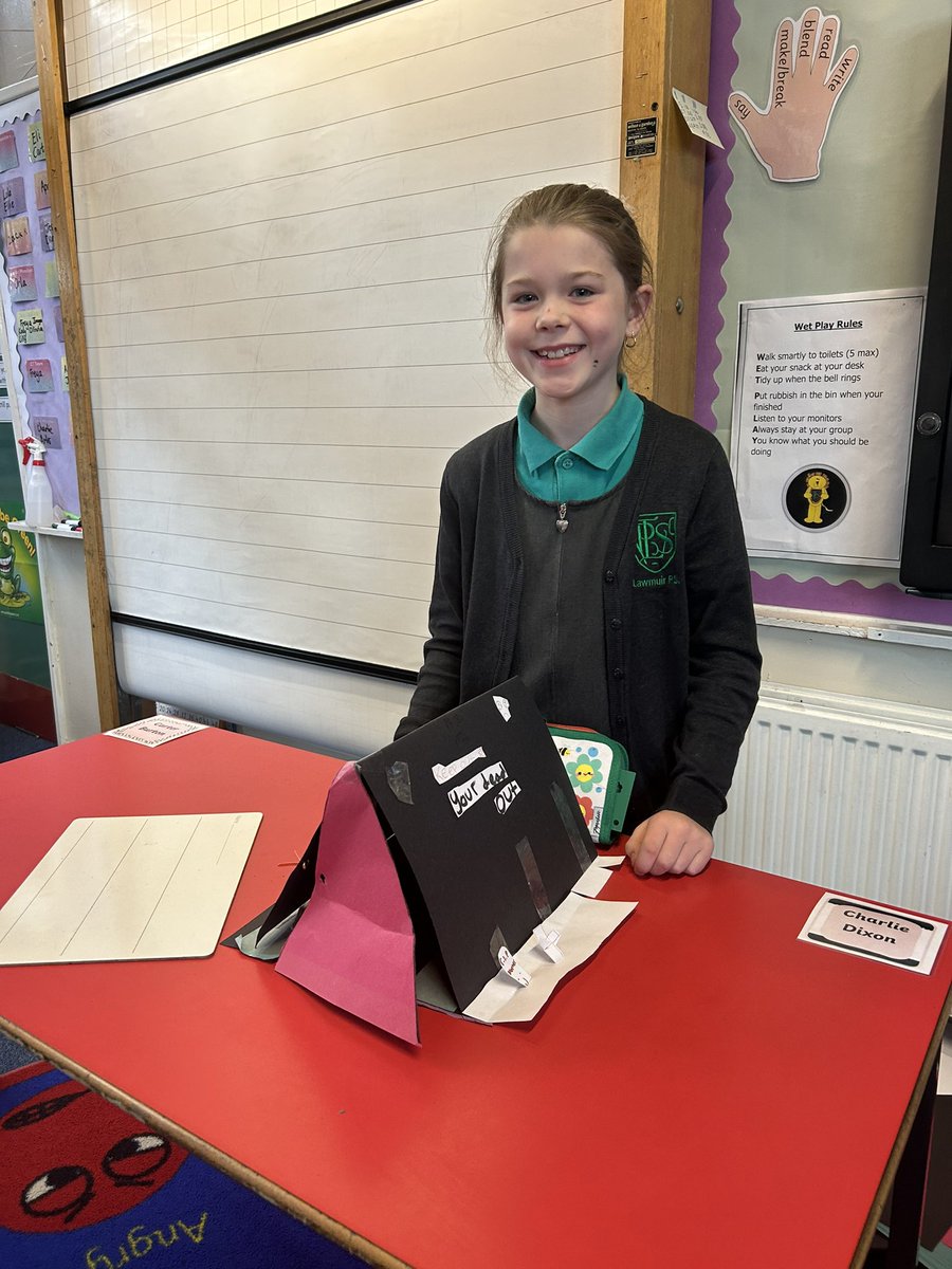 Miss Sutherland 🌟 tweet media