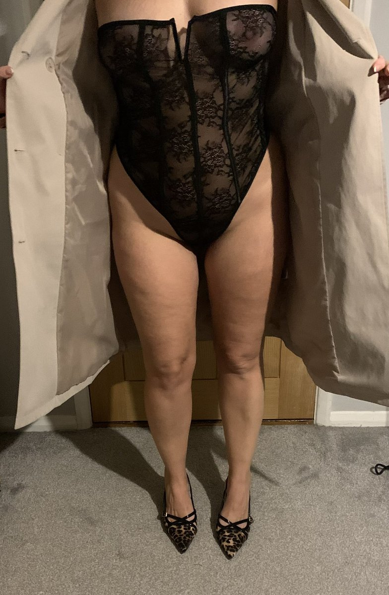 Oh go on then! 

I went on a fun drive in this!

Lots more on my onlyfans. Come take a look x

onlyfans.com/saintly69sin