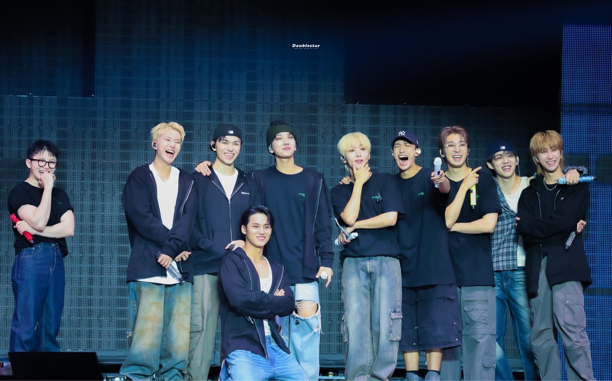 𝘿𝙤𝙪𝙗𝙡𝙚𝙨𝙩𝙖𝙧 더블스타 tweet media