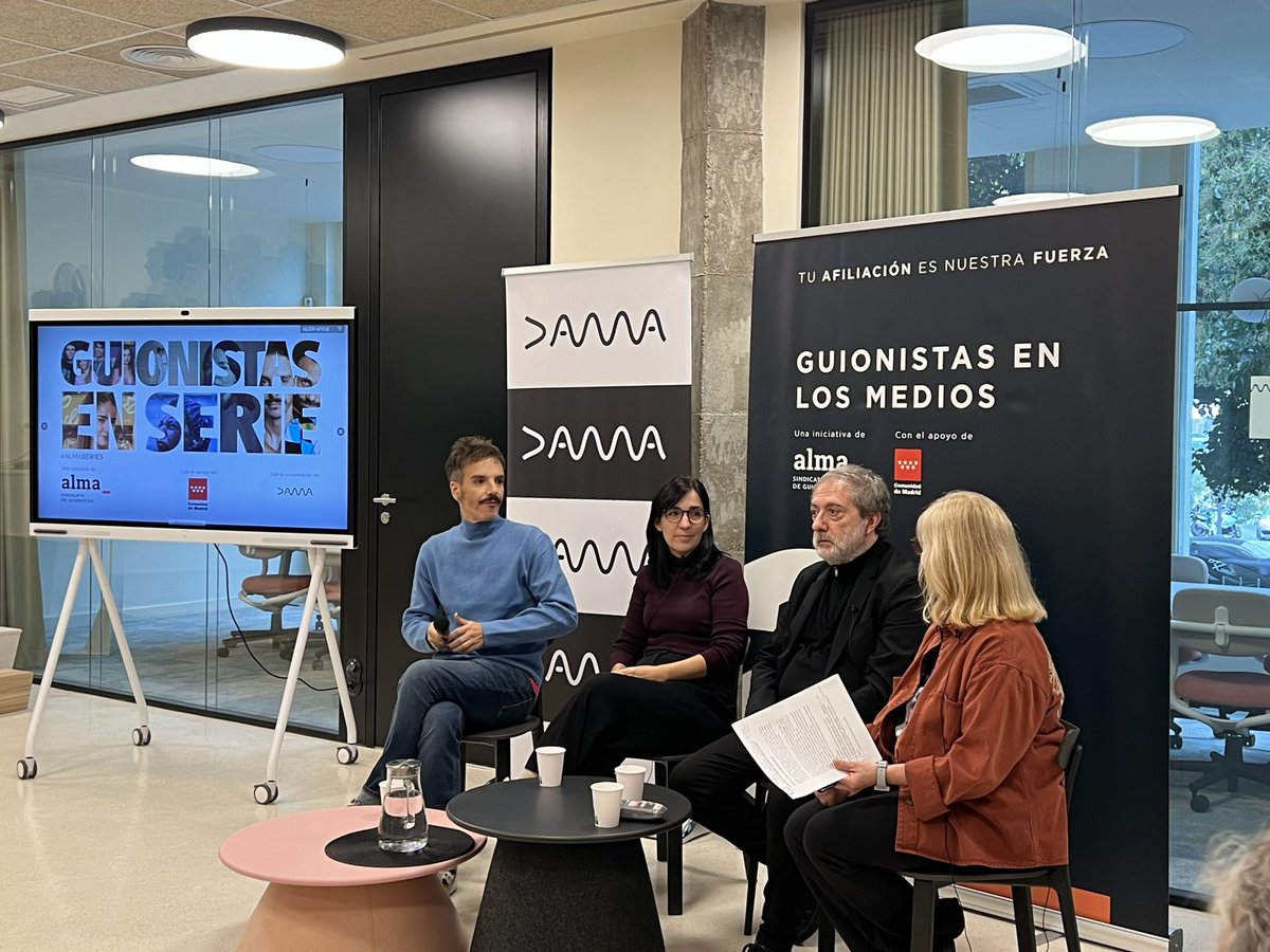 Arranca la mesa redonda de creadores de ficción con <a href="/AlaudaRuiz/">Alauda Ruiz de Azúa</a>, <a href="/olivares_javier/">javier olivares</a> y <a href="/j_giner/">Javier Giner 🏳️‍🌈</a>.

<a href="/almaguionistas/">ALMA GUIONISTAS</a> 
<a href="/DAMAUTOR/">DAMA</a>