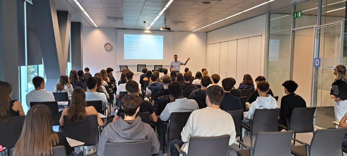 Agència Tributària tweet media