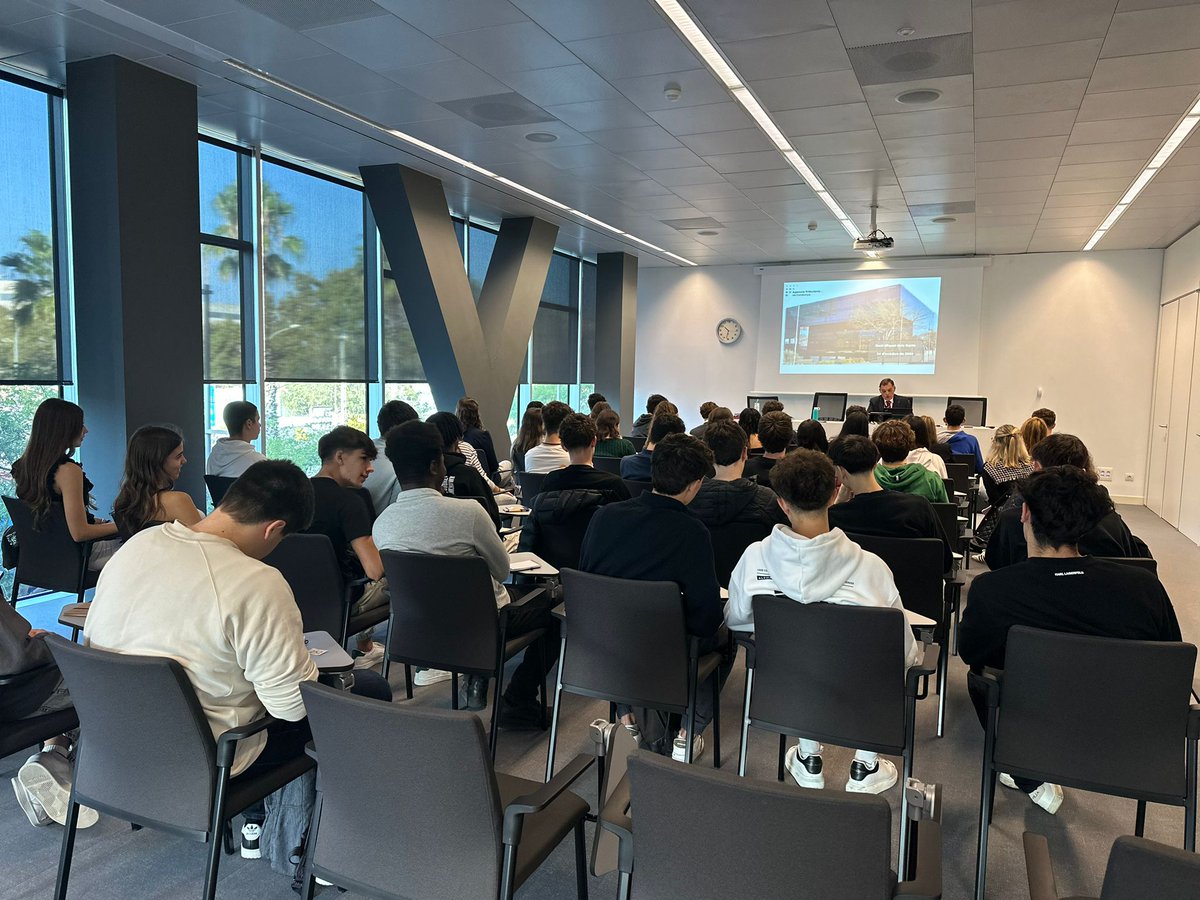 Agència Tributària tweet media