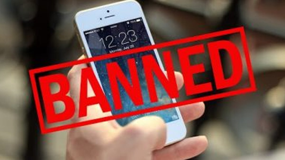 kakabhukal's tweet photo. 🚨 Delhi bans usage of mobile phones in schools, including teachers. #Delhi #banmobile https://t.co/H37Q8h0Iir