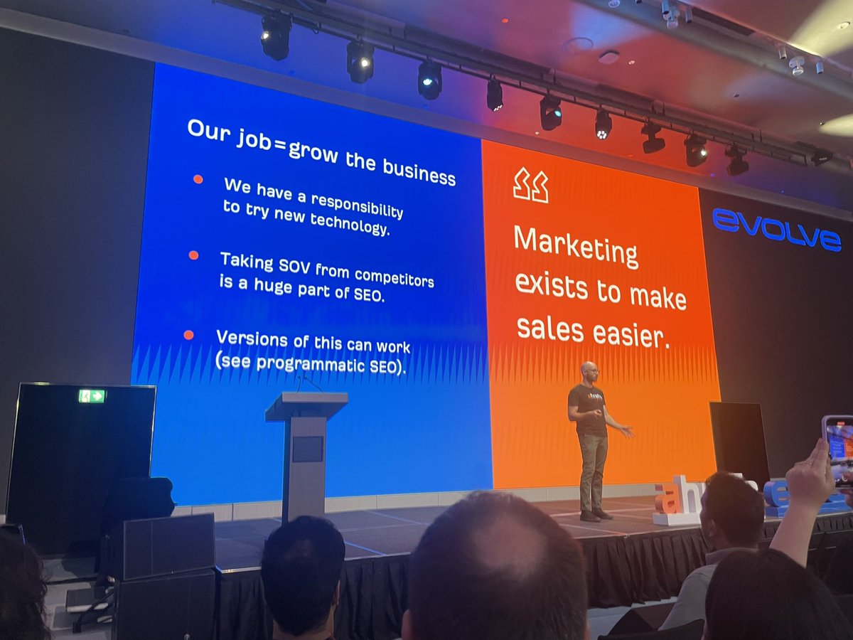 nikrangerseo's tweet image. It’s very tempting to use AI generated content, but they eventually got heavily demoted.
AI content is inherently doomed to fail.
@thinking_slow @ahrefs
#AhrefsEvolve #AIGeneratedContent