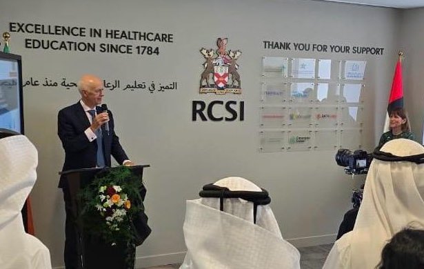 Honoured to join Prof. Kelly in celebrating 20 amazing years of <a href="/RCSI_Irl/">RCSI</a> in the UAE! The RCSI alumni network has truly enhanced connections between 🇮🇪 and 🇦🇪paving the way for collaboration in healthcare. Here’s to many more years of success and partnership ahead!
#RCSI20 👏 👏