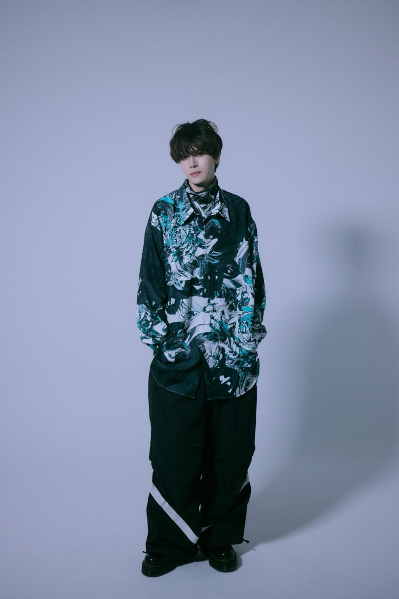 some0658's tweet photo. 【 ALT:RainCarnation 】

［Credit］

•Model
白亜御前 
シェーン真人 

•photo
川谷昌平

•hair&amp;make
堀のぞみ

Designed by SWAV×0658 https://t.co/9QeHJqmLGT