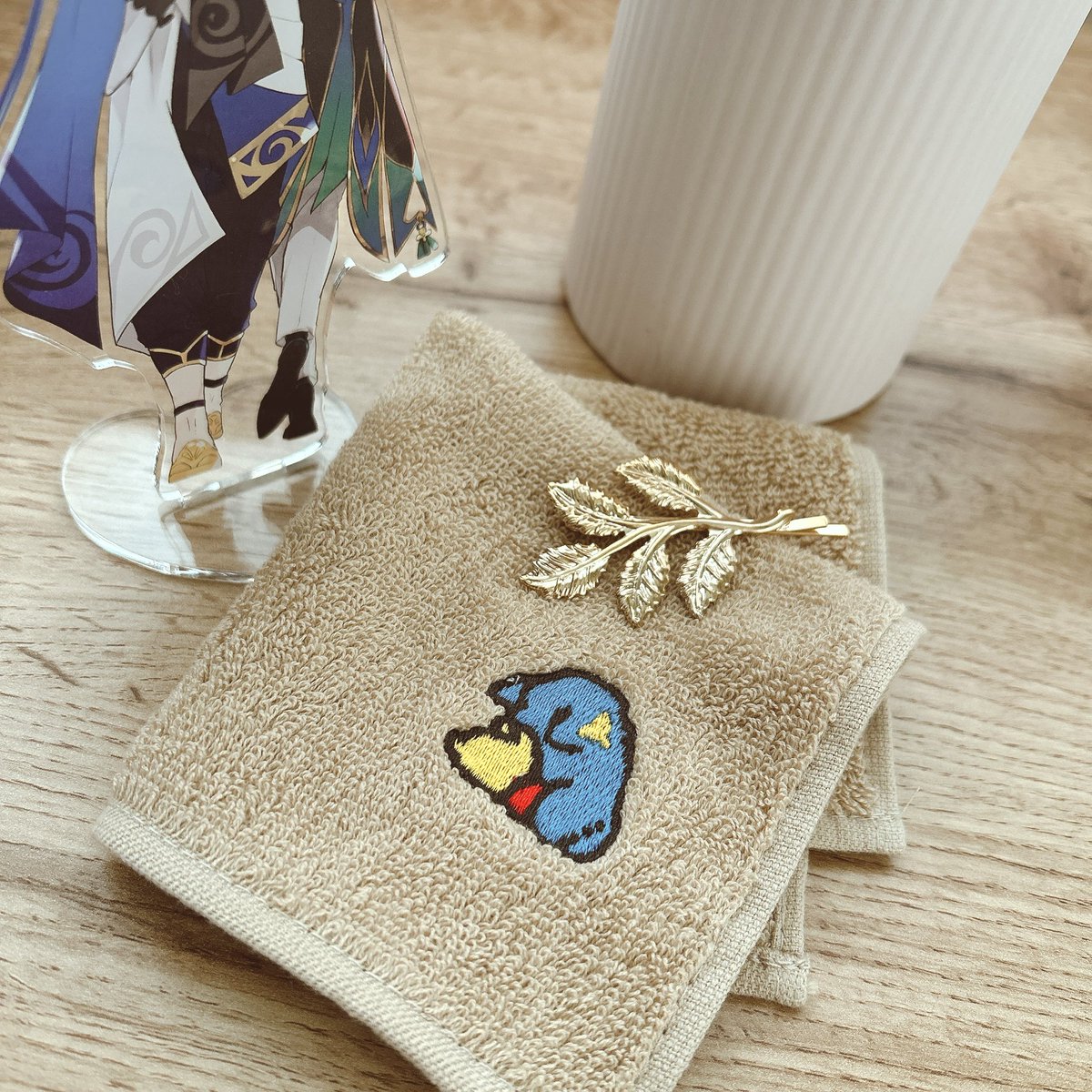 s_itoguchi's tweet image. 10/27のお品書きです！
お品書きはivさん（#iv_xnxnx）に作ってもらいました🫶新刊と既刊のノベルティも乗せときます〜！