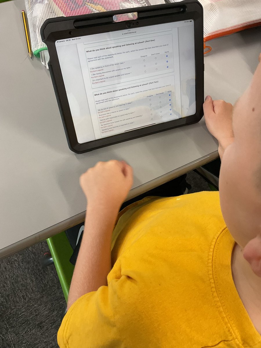 LindenRDCherry's tweet image. Completing an oracy survey 🗣️ 👂 
#LindenRoadAcademyCherry
#Lindenlearning
#LindenEnglish
@voice21oracy 
@LindenRoad