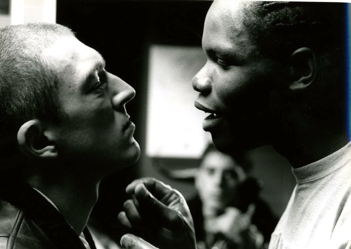 bradford2025's tweet image. Directed by Mathieu Kassowitz, La Haine (‘Hatred’) chronicles 24 hours in the lives of three friends from a poor suburb of Paris, where tensions are at breaking point following the death of a local man at the hands of the police.

With @ADFofficial on hand to provide their…