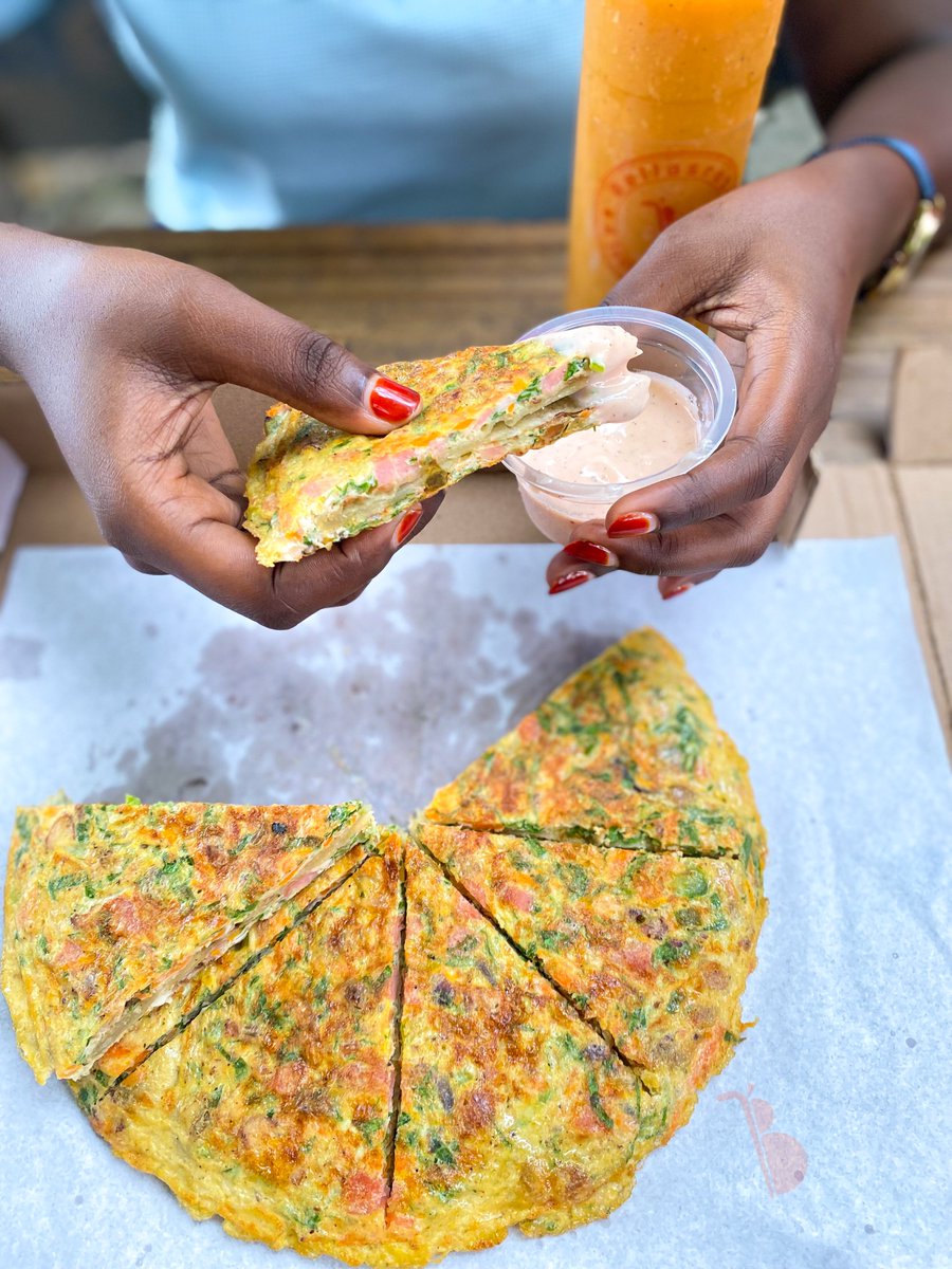 bellasroti's tweet image. Chicken Classic Bellasroti 🥬🔥🙌🏾

Kama hii 15,000 Tshs tu, unakula vizuri na healthy 💯