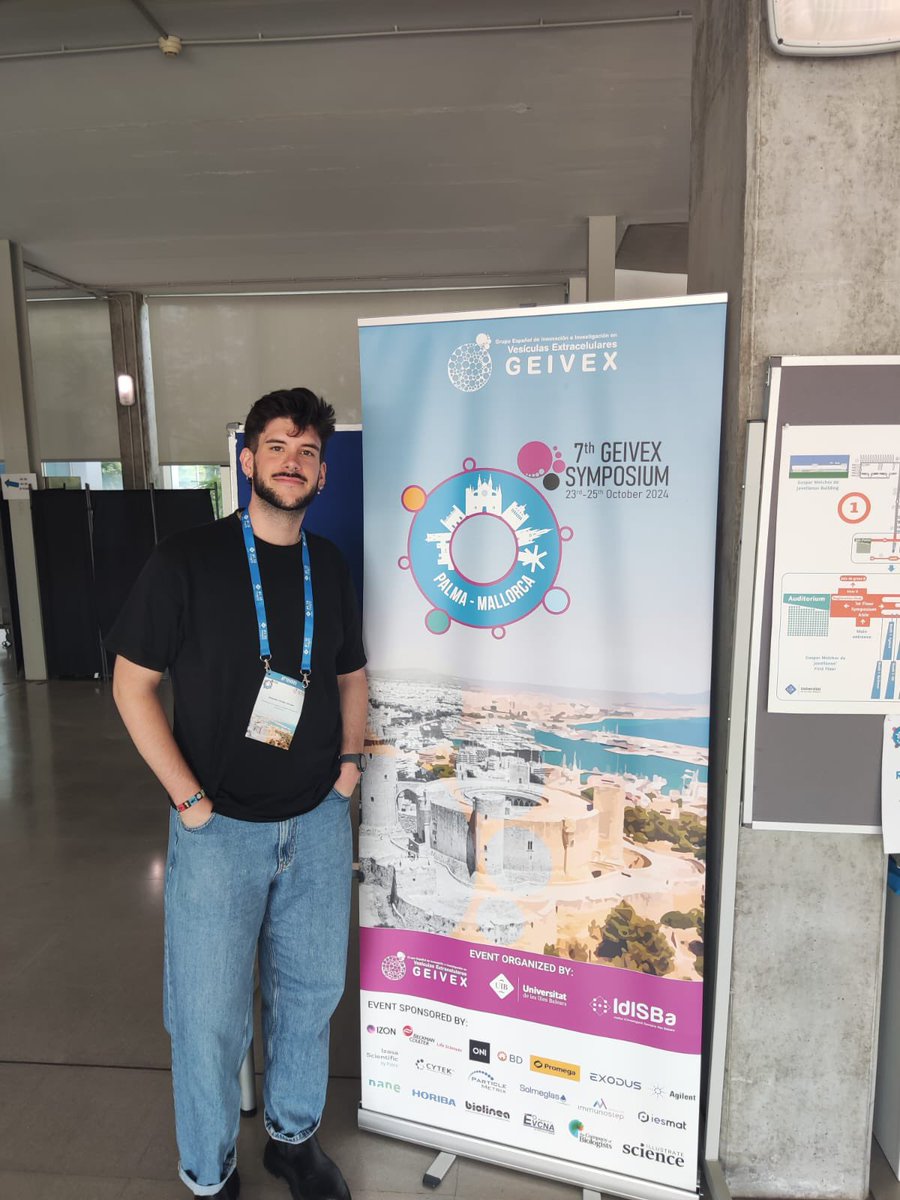 EvaGalanMoya's tweet photo. Nuestro Alex Pinedo @GalanLab está en el 7th simposio de @GEIVEX donde ha dado una charla presentando los resultados con #EVs de su estancia con @Mery_PipiS  en la Universidad de Marburg. 
¡Bravo Alex! https://t.co/EYuJsn0Kfj