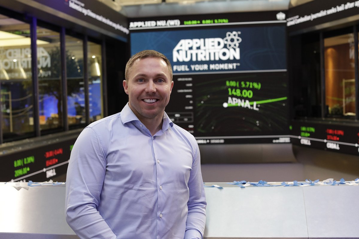 London Stock Exchange tweet media