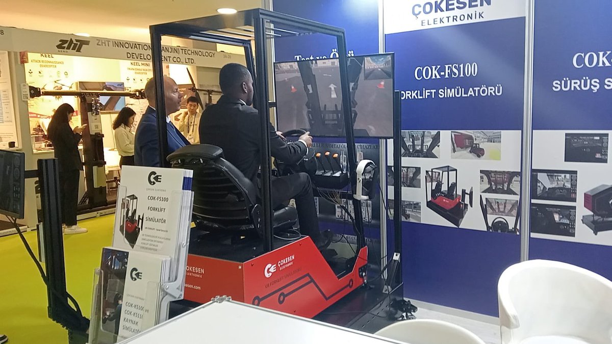 Çokesen Elektronik San.Tic.Ltd.Şti. (@cokesenelek) on Twitter photo Saha Expo 3. Gün Forklift Simülatör sunumu.
<a href="/sahaistanbul/">SAHA İSTANBUL</a> <a href="/SahaExpo/">SAHA EXPO</a> Saha Expo 3. Gün Forklift Simülatör sunumu.
<a href="/sahaistanbul/">SAHA İSTANBUL</a> <a href="/SahaExpo/">SAHA EXPO</a>