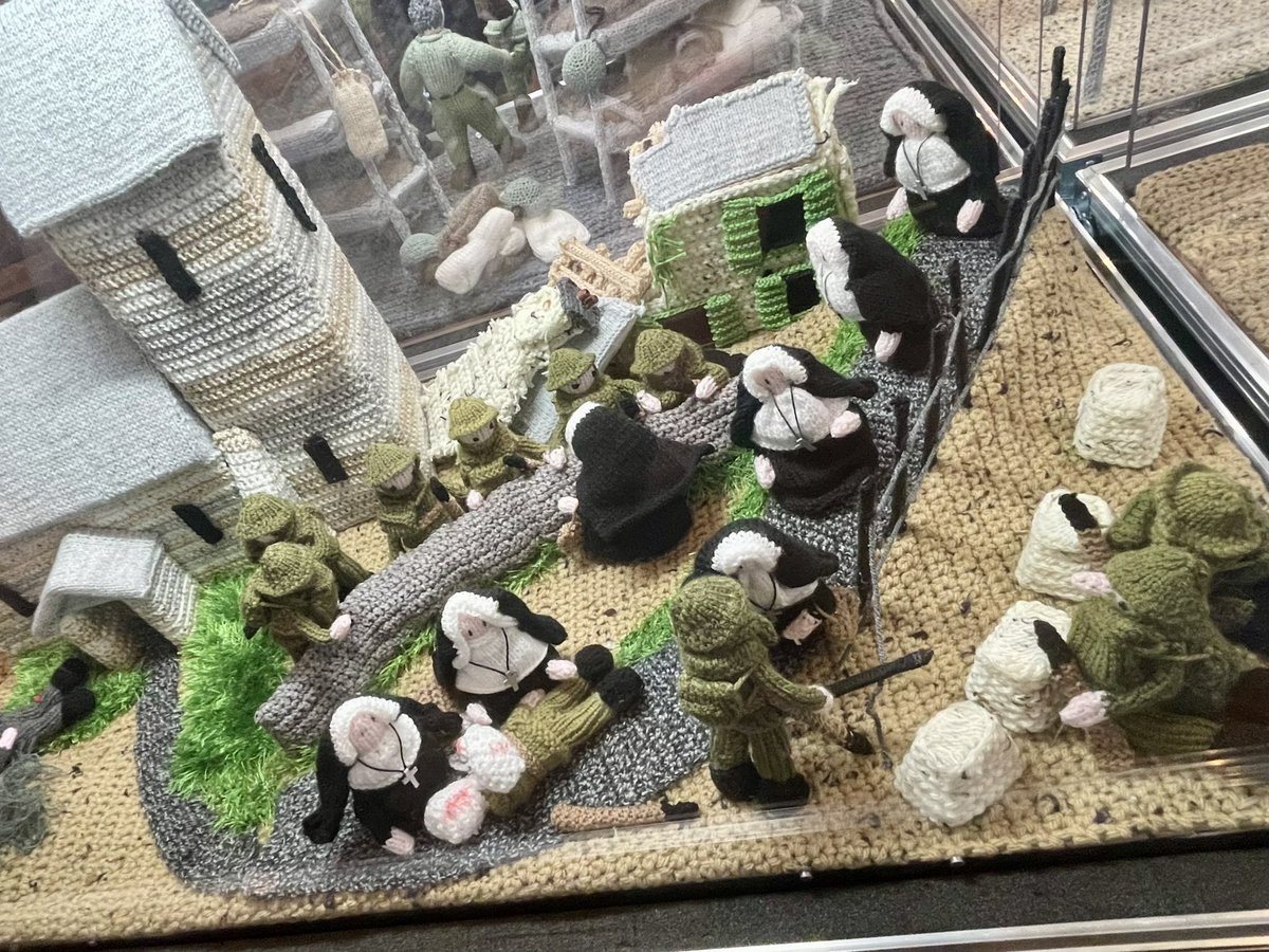 The Longest Yarn is spectacular, a truly wonderful depiction of a war time which many will remember and all should never forget!
#staycation #milvertonhouse #bedandbreakfast #northwales #llandudno #remembrance #neverforget #thelongestyarn #llandudnorespects #respectthefallen