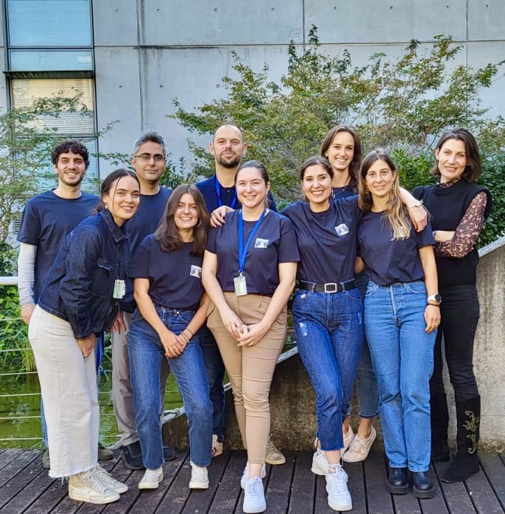 Liuba Papeo (@ljuba_pi) on Twitter photo The cognitive development and neuropsychology team
<a href="/ISC_MJ/">Institut des Sciences Cognitives - Marc Jeannerod</a> <a href="/CNRS/">CNRS 🌍</a> <a href="/CNRS_dr07/">CNRS Rhône Auvergne</a> <a href="/UnivLyon1/">Université Lyon 1</a>
Fall version 🍁 🍂 🍄🟫🍇
<a href="/NaderiSamar/">samar naderi</a> <a href="/CelineSpriet/">Céline Spriet</a> @EmilieSerr <a href="/DczSara/">Sara Dochez</a> <a href="/EttoriSofi/">Sofie Vettori</a> @VioletteMunin <a href="/manuel__mello/">Manuel Mello</a> <a href="/JR_Hochmann/">Jean-Remy Hochmann</a> The cognitive development and neuropsychology team
<a href="/ISC_MJ/">Institut des Sciences Cognitives - Marc Jeannerod</a> <a href="/CNRS/">CNRS 🌍</a> <a href="/CNRS_dr07/">CNRS Rhône Auvergne</a> <a href="/UnivLyon1/">Université Lyon 1</a>
Fall version 🍁 🍂 🍄🟫🍇
<a href="/NaderiSamar/">samar naderi</a> <a href="/CelineSpriet/">Céline Spriet</a> @EmilieSerr <a href="/DczSara/">Sara Dochez</a> <a href="/EttoriSofi/">Sofie Vettori</a> @VioletteMunin <a href="/manuel__mello/">Manuel Mello</a> <a href="/JR_Hochmann/">Jean-Remy Hochmann</a>