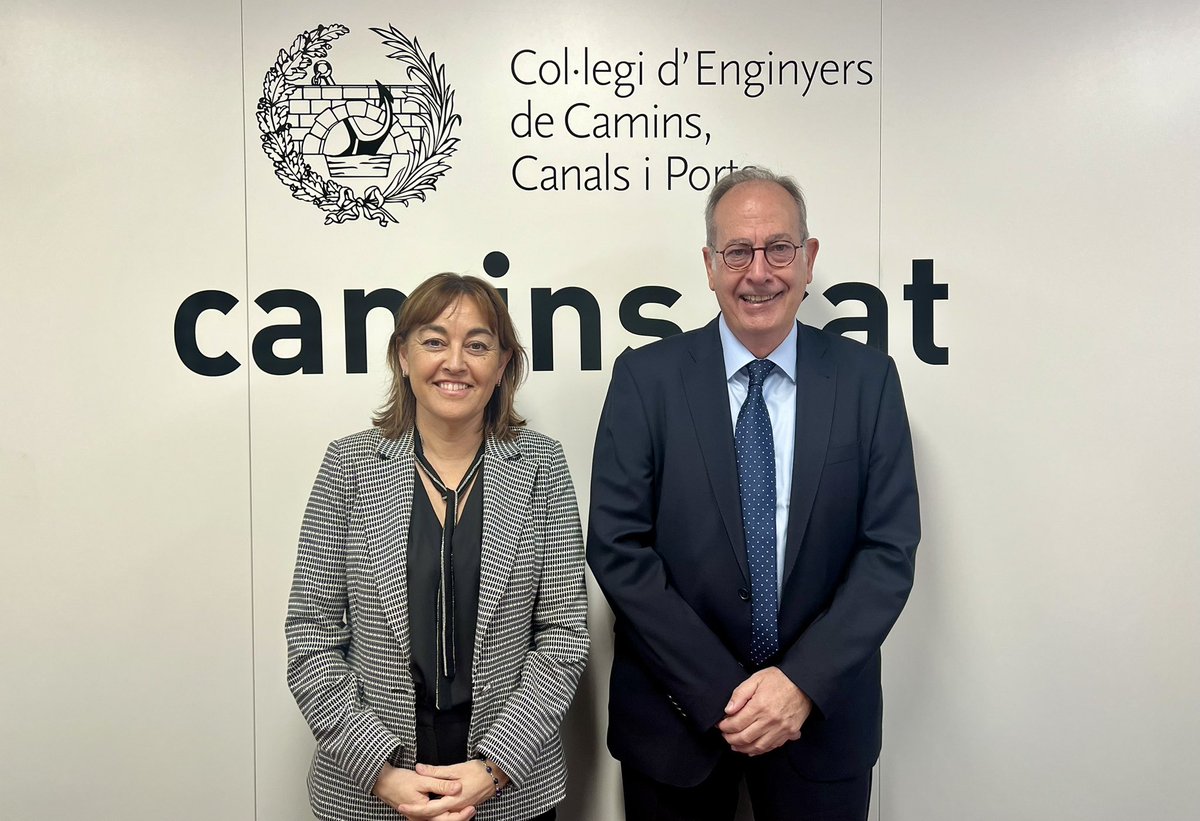 Visita de la consellera de <a href="/territoricat/">Territori</a> <a href="/SilviaPaneque/">Sílvia Paneque</a> a propòsit dels 50 anys de <a href="/caminscat/">Enginyeria de Camins de Catalunya</a>. 
Hem compartit idees i visions sobre el futur del país, amb voluntat de contribuir a generar grans consensos a l’entorn de les infraestructures, l’habitatge i la transició ecològica.